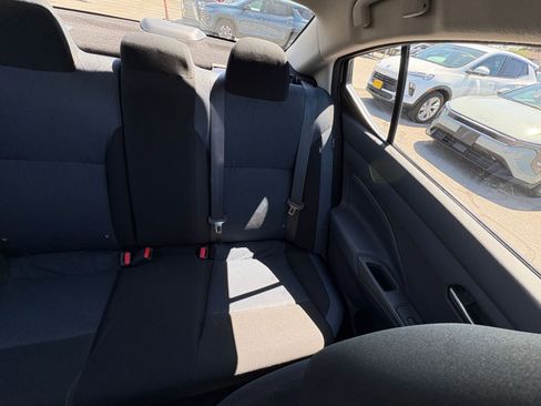 Used 2025 Nissan Versa SV FWD image 36