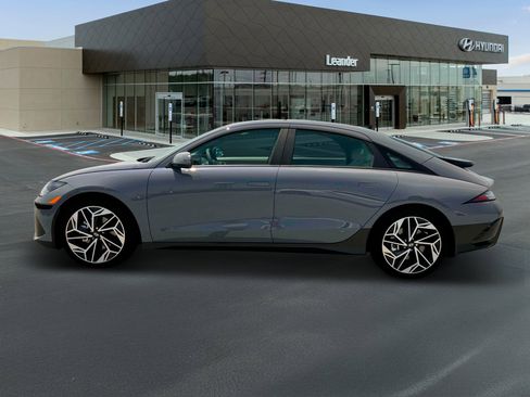 New 2025 Hyundai Ioniq 6 SEL image 3