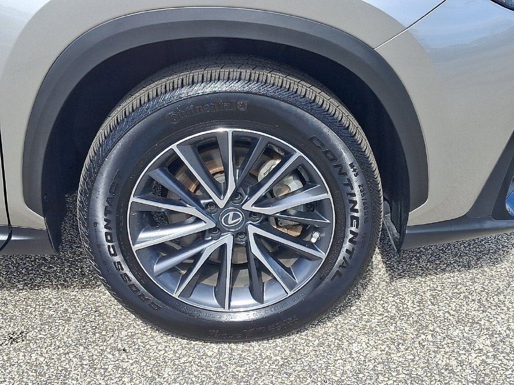 Used 2022 Lexus NX 350h AWD w/ Towing Package (2000 Lbs) image 9