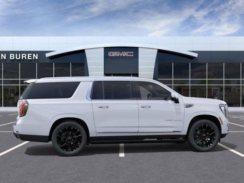 New 2026 GMC Yukon XL Denali image 5