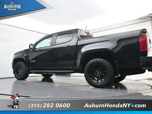 Used 2018 Chevrolet Colorado Z71 w/ Z71 Midnight Edition AWD/4WD image 23