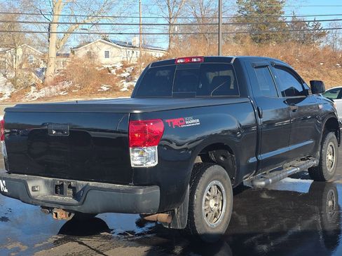 Used 2010 Toyota Tundra 4x4 Double Cab image 3