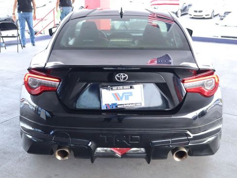Used 2019 Toyota 86 TRD SE RWD image 6