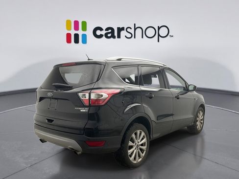 Used 2017 Ford Escape Titanium image 4