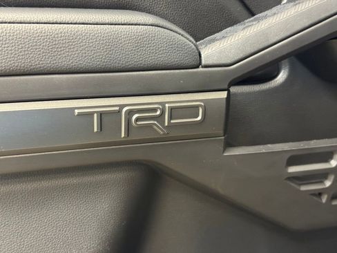 Used 2025 Toyota Tacoma TRD Off-Road AWD/4WD image 10
