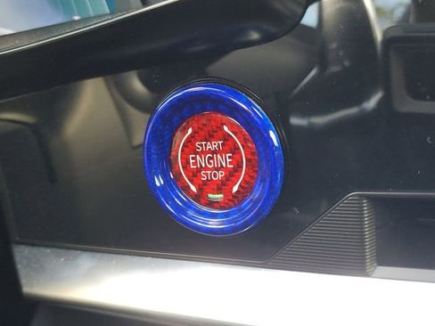 Certified 2023 Chevrolet Corvette Stingray Convertible w/ Z51 Performance Package image 27