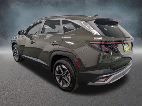 Certified 2025 Hyundai Tucson SEL AWD/4WD image 6