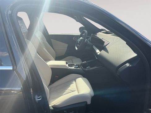 New 2026 BMW X3 xDrive30 w/ Premium Package image 15