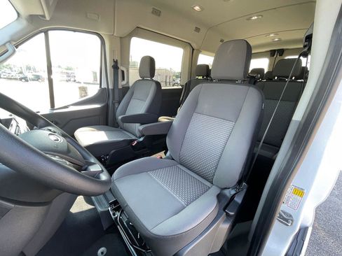 New 2025 Ford Transit 350 XLT image 9