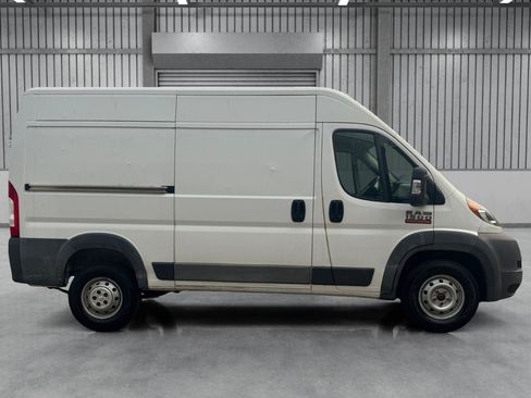 Used 2017 RAM ProMaster 1500 FWD image 2