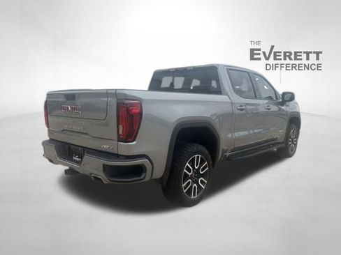 Used 2023 GMC Sierra 1500 AT4 w/ AT4 Premium Package AWD/4WD image 7