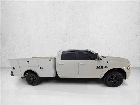 Used 2016 RAM 3500 Laramie w/ Sport Appearance Group AWD/4WD image 4