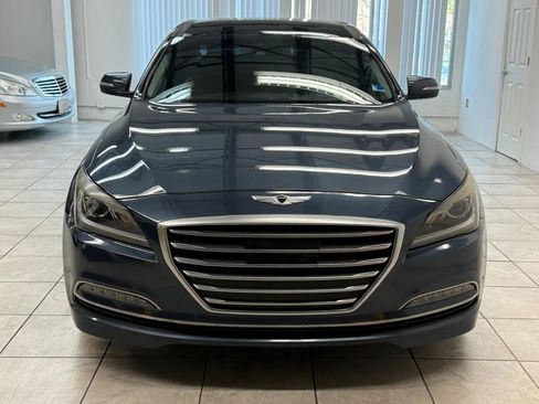 Used 2016 Hyundai Genesis 3.8 w/ Option Group 02 image 2