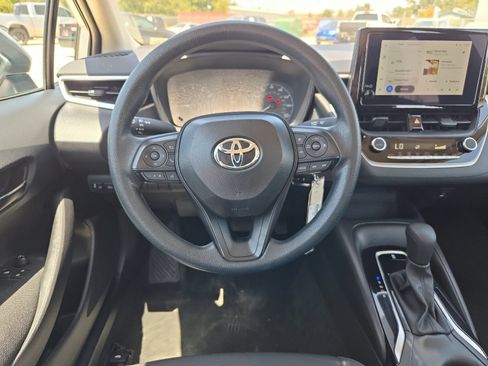 Certified 2025 Toyota Corolla LE FWD image 13