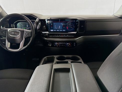 Used 2022 GMC Sierra 1500 Elevation w/ LPO, Elevation Black Package image 23