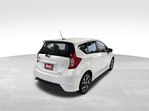 Used 2016 Nissan Versa Note SR w/ SR Tech Package FWD image 5