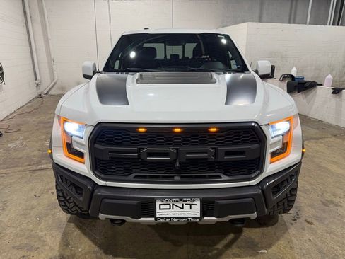 Used 2018 Ford F150 Raptor w/ Equipment Group 802A Luxury image 2