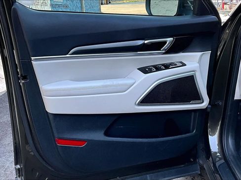 Used 2020 Kia Telluride S w/ S 8 Passenger Seating Package FWD image 22