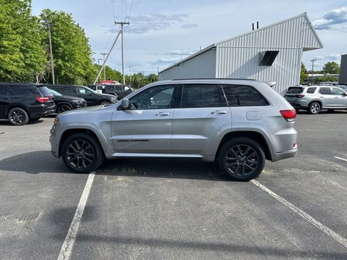 Certified 2018 Jeep Grand Cherokee High Altitude AWD/4WD image 8