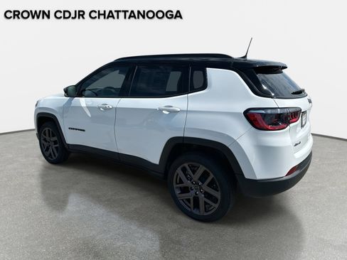 New 2025 Jeep Compass Limited w/ Sun & Sound Group image 6