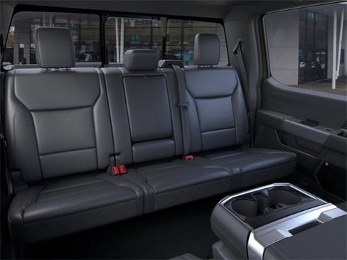 New 2025 Ford F150 Lariat w/ Equipment Group 502A High image 11