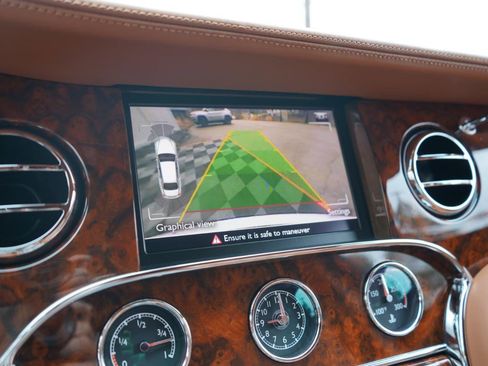 Used 2011 Bentley Mulsanne image 39