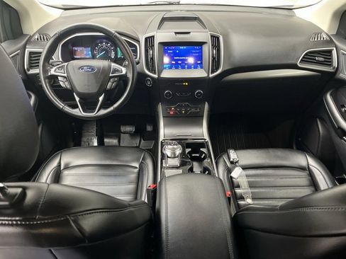 Used 2020 Ford Edge SEL w/ Convenience Package image 4