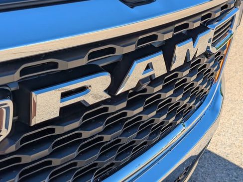New 2026 RAM 1500 4x4 Crew Cab image 15