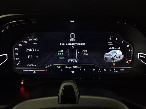 Used 2024 GMC Yukon XL Denali w/ Denali Reserve Package image 16