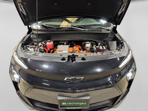 Used 2023 Chevrolet Bolt EUV LT w/ Driver Confidence Package FWD image 24