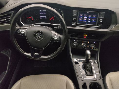 Used 2021 Volkswagen Jetta R-Line w/ R-Line Cold Weather Package FWD image 22