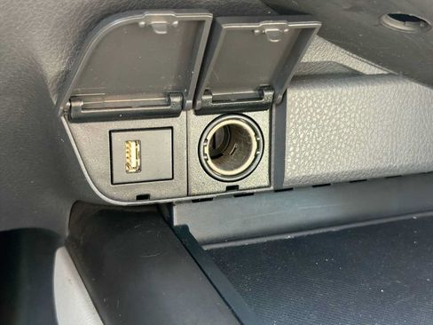 Used 2021 Toyota Camry LE FWD image 24