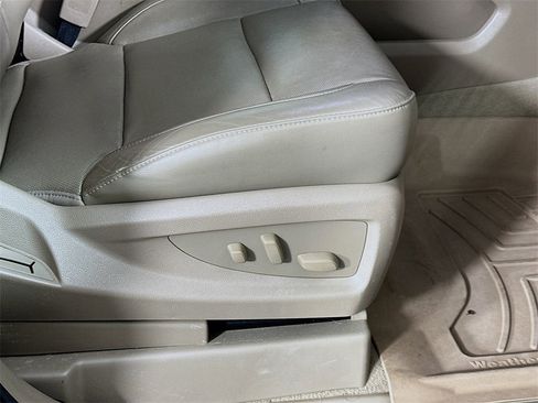 Used 2019 Chevrolet Tahoe Premier image 24