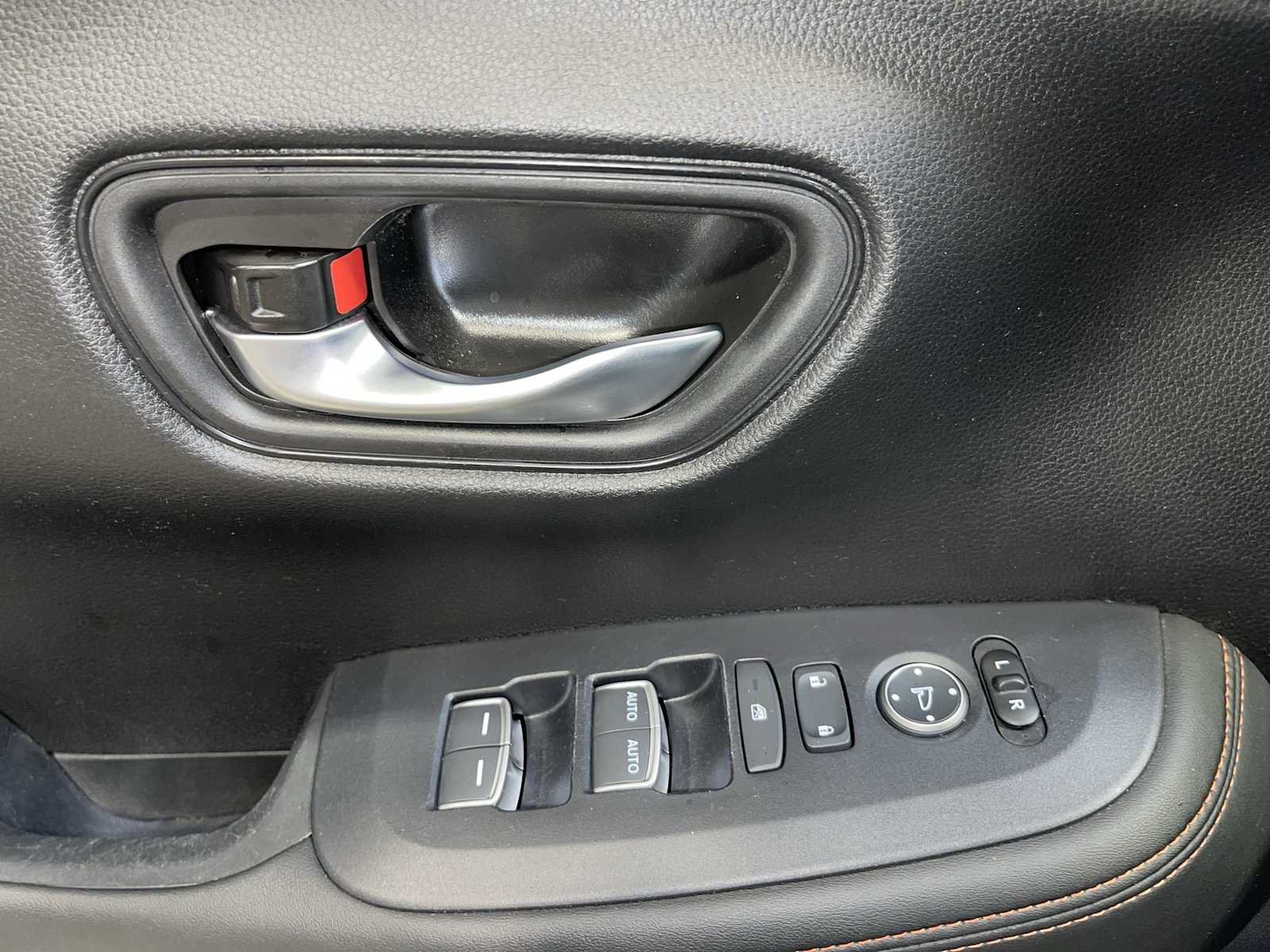 Used 2024 Honda HR-V Sport image 23