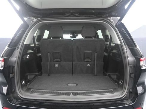 Used 2022 Jeep Grand Cherokee L Laredo w/ Luxury Tech Group I AWD/4WD image 39