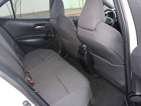 Used 2021 Toyota Corolla SE FWD image 16