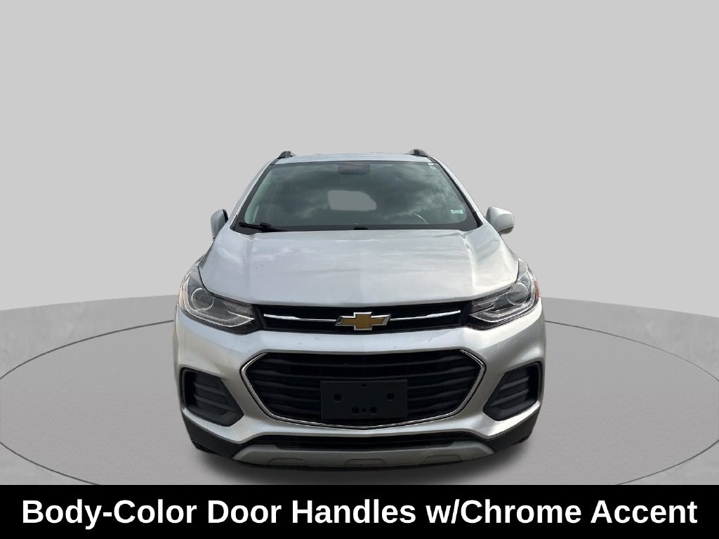Used 2017 Chevrolet Trax LT w/ LT Convenience Package AWD/4WD image 10