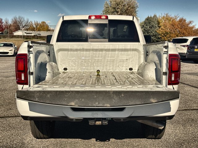 Used 2026 RAM 2500 Laramie AWD/4WD image 23