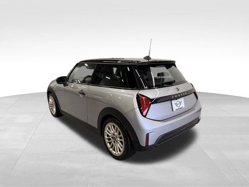 Used 2025 MINI Cooper S FWD image 3
