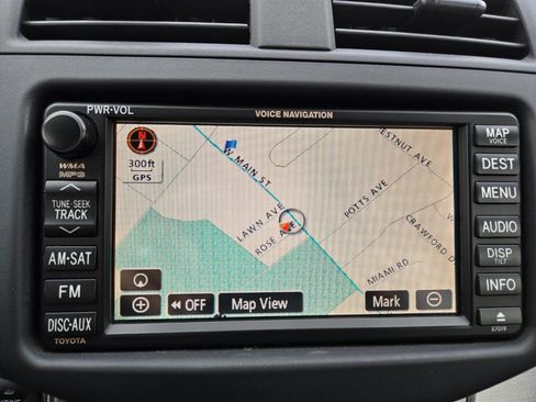 Used 2009 Toyota RAV4 Limited w/ Tow Prep Pkg image 21