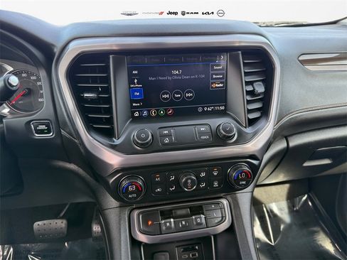 Used 2020 GMC Acadia AT4 image 13