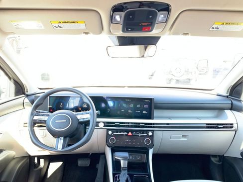 Used 2025 Hyundai Tucson SEL image 35