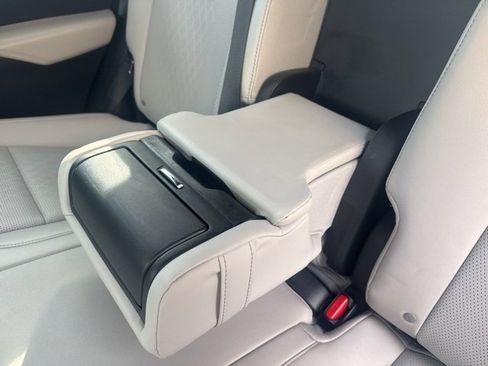 Used 2024 Lexus RX 350 Premium Plus image 33