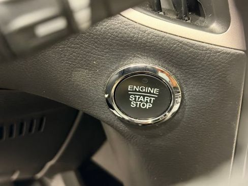 Used 2022 Ford Edge SEL w/ Convenience Package AWD/4WD image 28