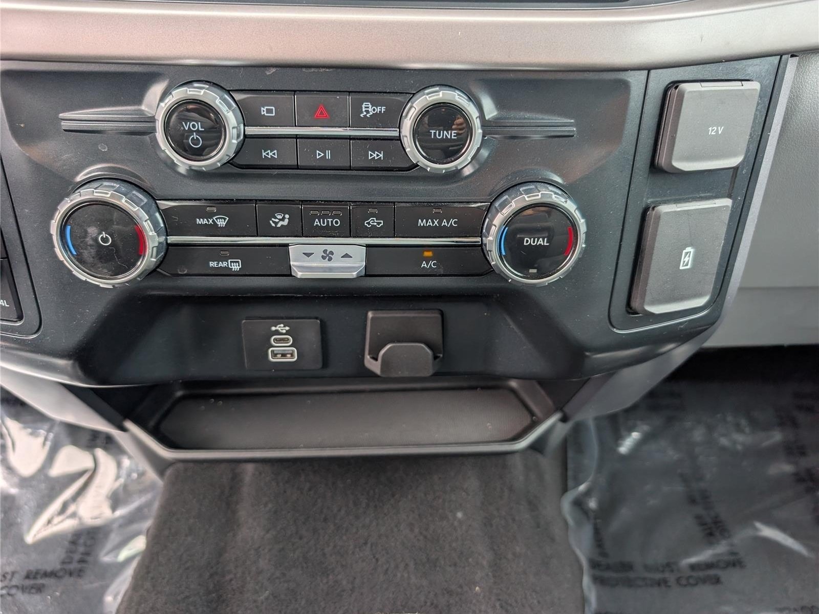 Used 2025 Ford F150 XLT w/ Equipment Group 301A Standard AWD/4WD image 26