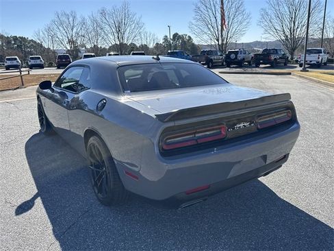 Used 2023 Dodge Challenger R/T Scat Pack image 8