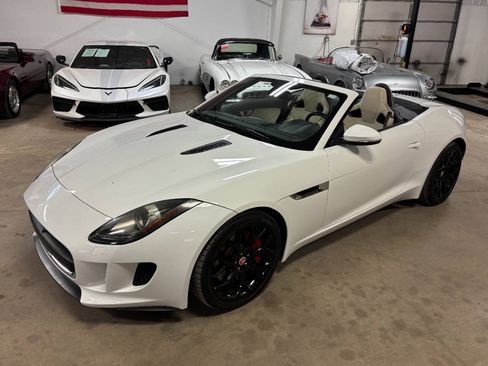 Used 2014 Jaguar F-TYPE Convertible RWD image 33