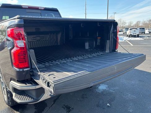 Used 2022 Chevrolet Silverado 1500 LT w/ All Star Edition Plus image 20