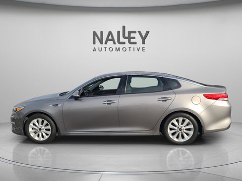 Used 2016 Kia Optima EX w/ Premium Package image 2