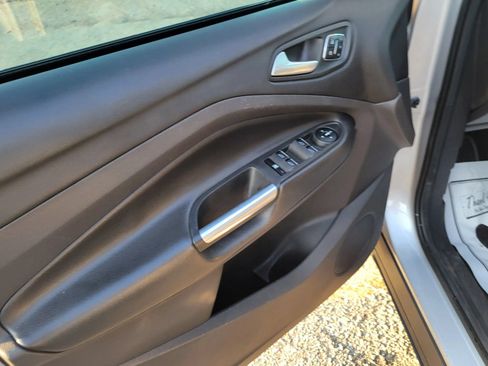 Used 2015 Ford Escape Titanium w/ Equipment Group 301A FWD image 13